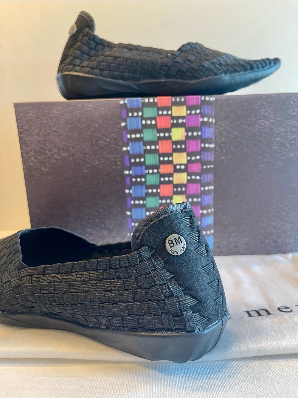 NIB BERNIE MEV DREAM SLIP-ON FLATS OPEN TOE BLACK WOMENS SIZE 7 - Picture 5 of 14